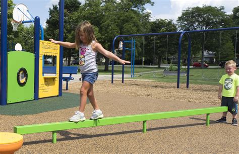 playground balance beam